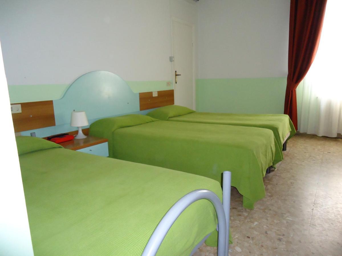 Motel Boston ซิลวี มารีน่า ภายนอก รูปภาพ
